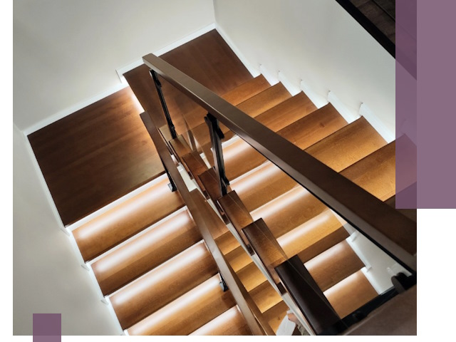 Изготовление П-образных лестниц под ключ в Бийске