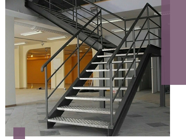 Лестницы для офиса в Бийске: изготовление, монтаж, демонтаж