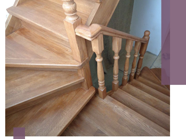 Дубовые лестницы под ключ в Бийске: изготовление и монтаж