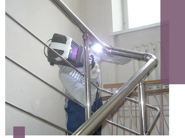 Монтаж перил и ограждений качественно в Бийске