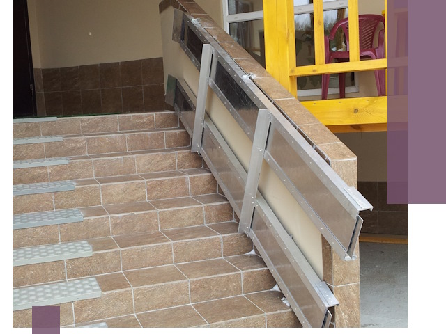 Откидные пандусы под ключ в Бийске — монтаж и демонтаж