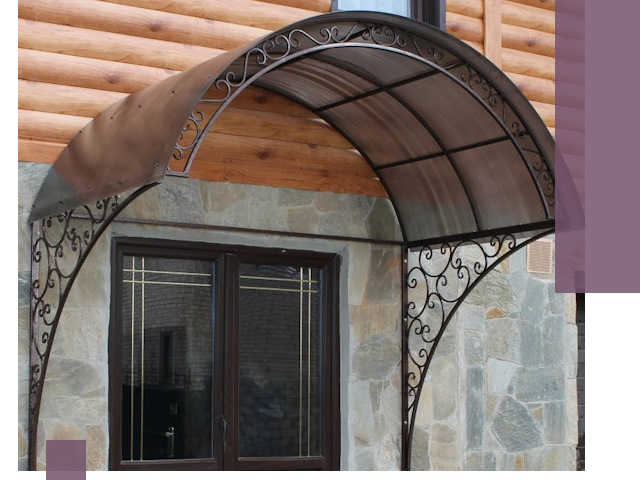 Арочные козырьки под ключ в Бийске: изготовление и монтаж