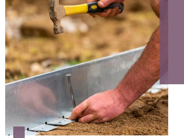 Монтаж металлических бордюров в Бийске быстро и качественно